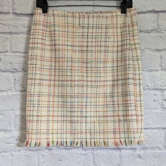 Akris Punto Tweed Lurex Fringed Mini Skirt 4 Cream Multicolor Business Office - Picture 5 of 7